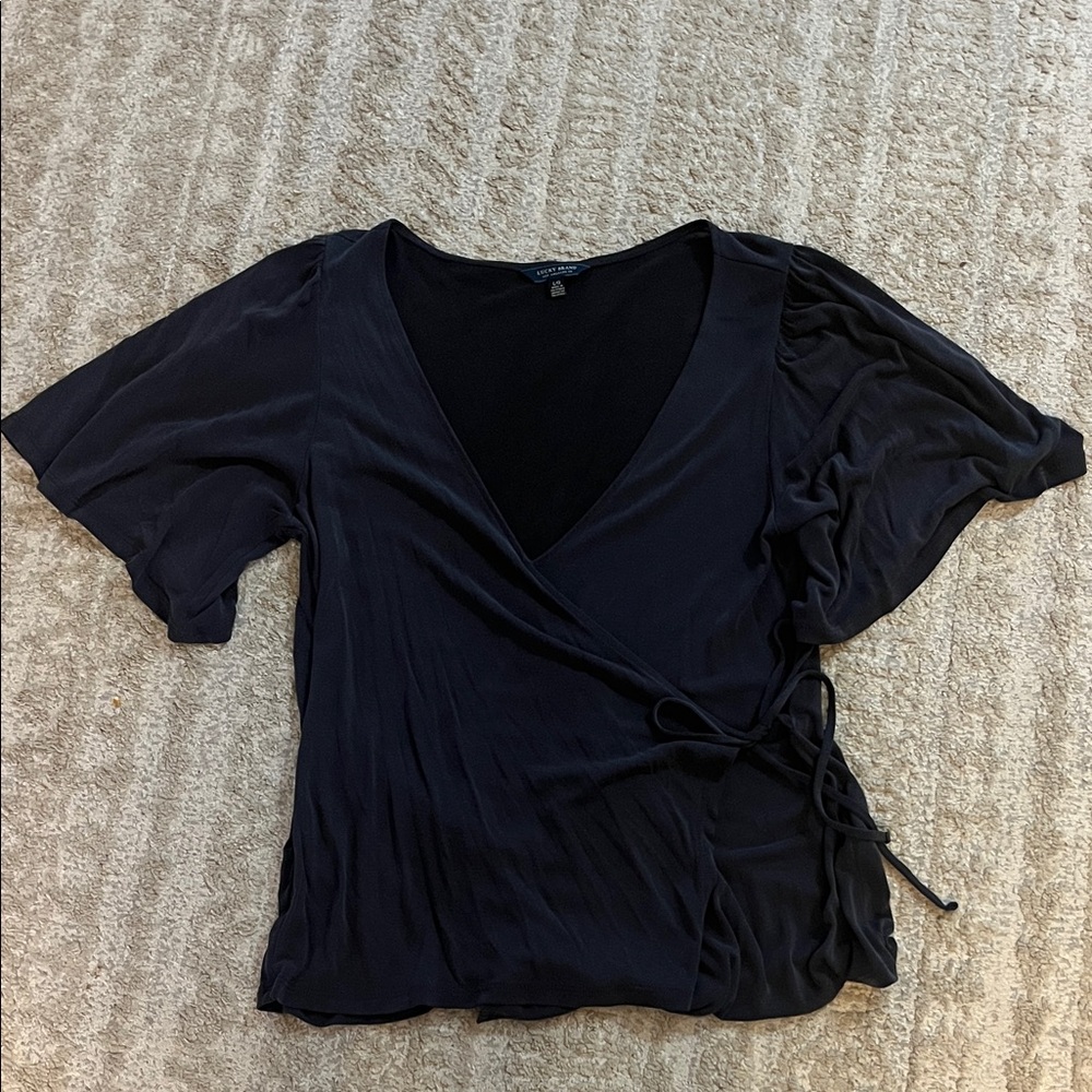 Lucky Brand Navy Tie Front Wrap Flutter Short Sleeve Top Large